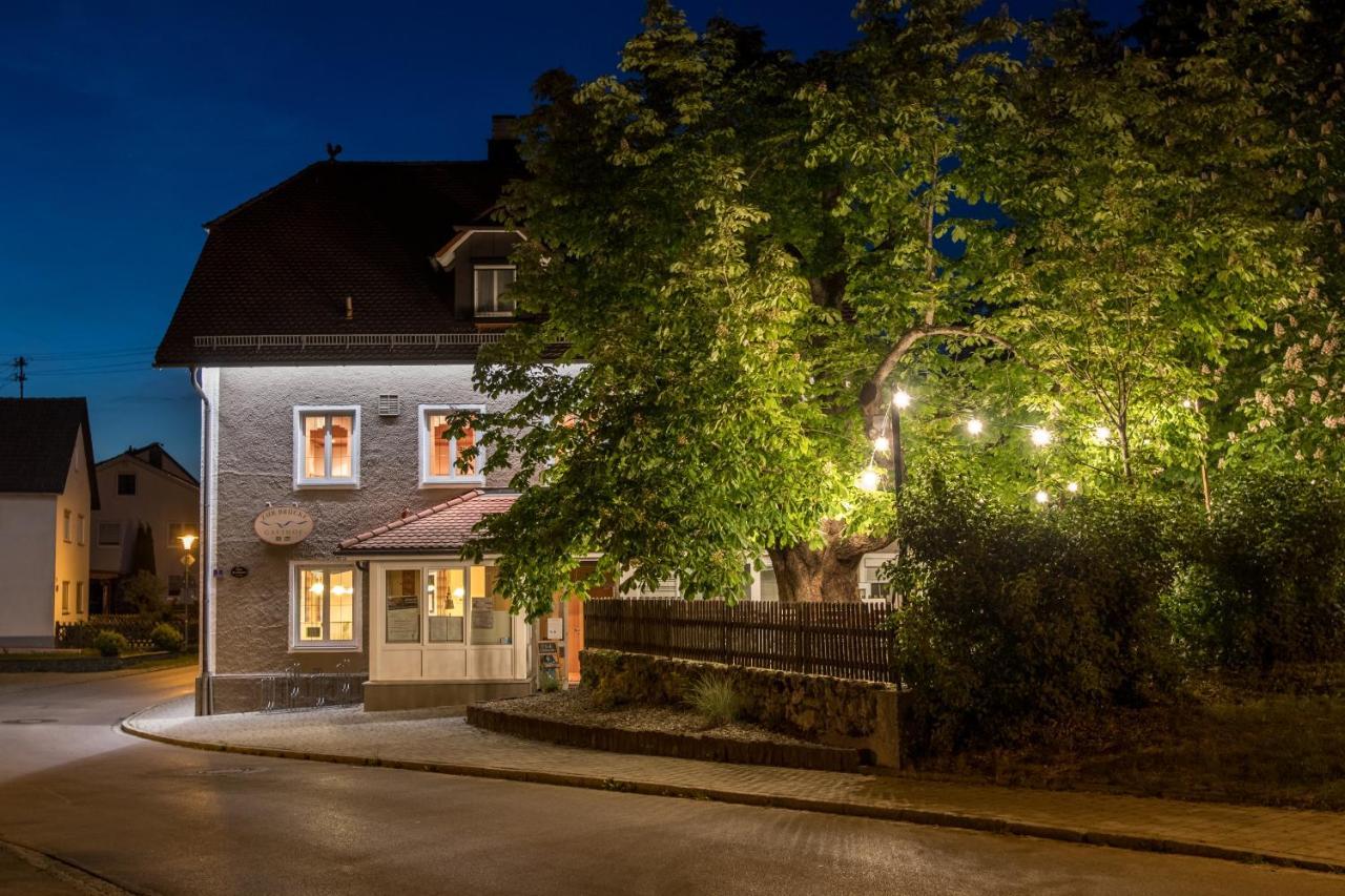 Gasthof Zur Bruecke Kaufering エクステリア 写真