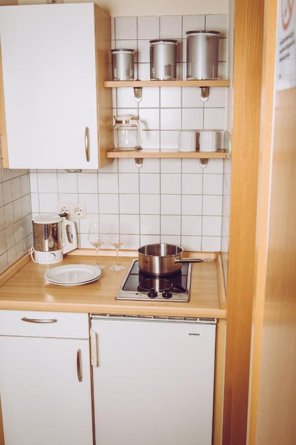 ホテル Gasthof Zur Bruecke Kaufering エクステリア 写真