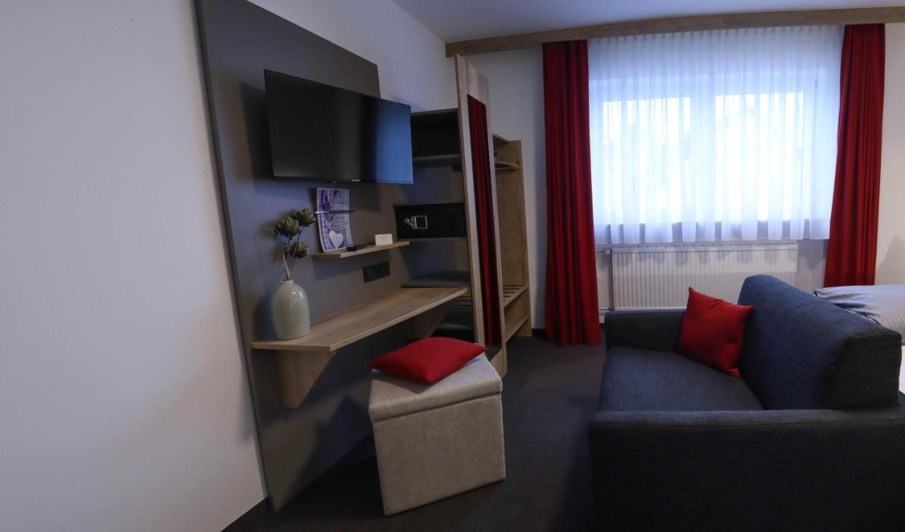 Gasthof Zur Bruecke Kaufering エクステリア 写真