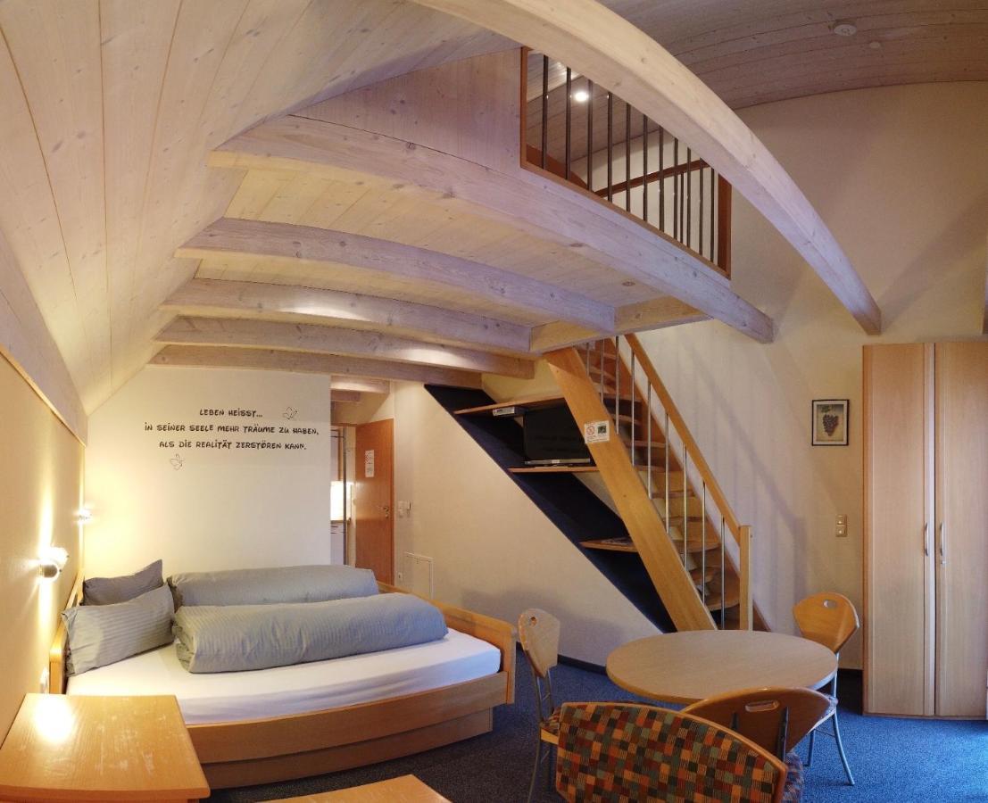 Gasthof Zur Bruecke Kaufering エクステリア 写真